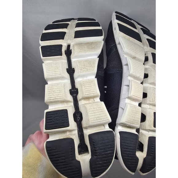 On Cloud 6 Men's Running Shoes Sneakers Men’s Size 9.5 Black/White *READ* - Picture 12 of 16